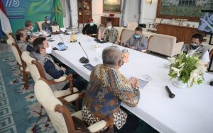 Akan Ada Mega Proyek di Jabar, Kang Emil: Pelaku Usaha Harus Tangkap Peluang Bisnis