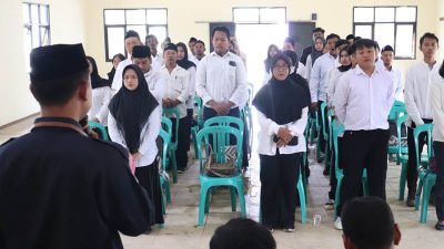 Jelang Pilkada 2024, PPS Kedungwaringin Lantik 40 Petugas Pantarlih