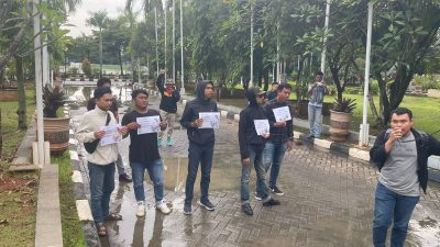 Bekasi Muak…! Koalisi Pemuda Rakyat Bangkit Tuntut Pemkab Bekasi Usut Tuntas Dugaan Gratifikasi Open Bidding Rotasi-Mutasi Pejabat Kedinasan